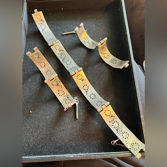 Tie me up Roxanne ,vintage collar/cuff set With Red Stones  14 in and 8 in - Picture 5 of 5